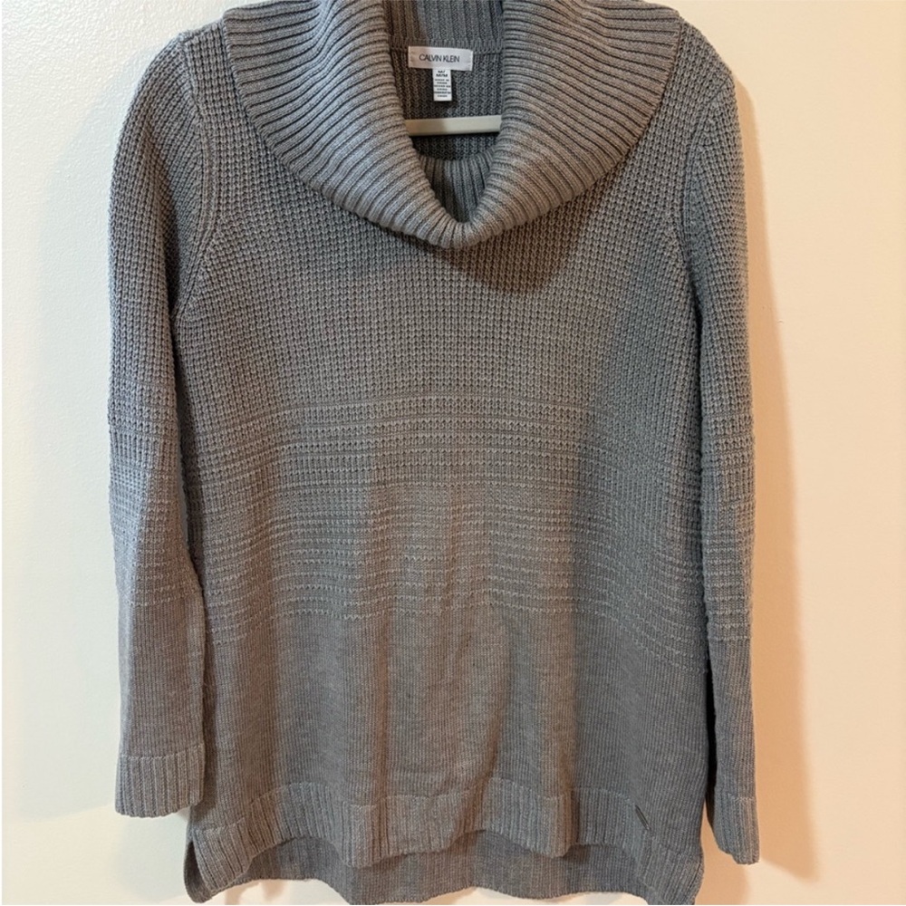 Calvin Klein Gray Knitted Ribbed Cowl Neck Sweater Size M